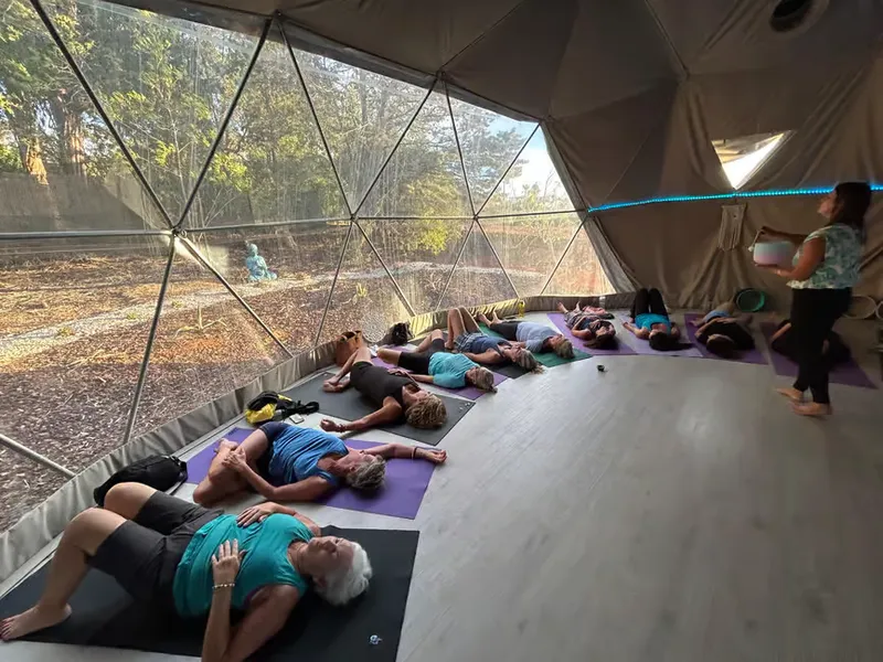 Vinyasa Yoga in Albufeira - Dome Class